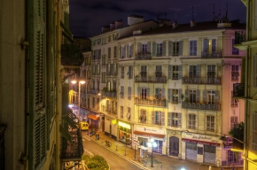 Luminance HDR 2.3.0 tonemapping parameters:Operator: FattalParameters:Alpha: 1Beta: 0.9Color Saturation: 1 Noise Reduction: 0 ------PreGamma: 1